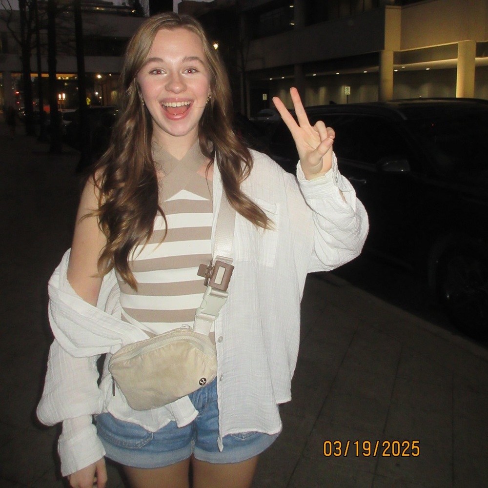 Meet your Posher, Carmen